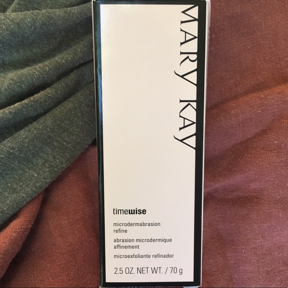 Mary Kay Microdermabrasion Refine Exfoliator
